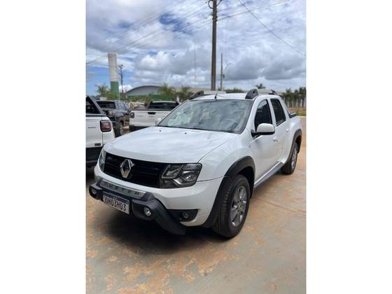 RENAULT DUSTER OROCH 2.0 16V HI-FLEX DYNAMIQUE AUTOMÁTICO